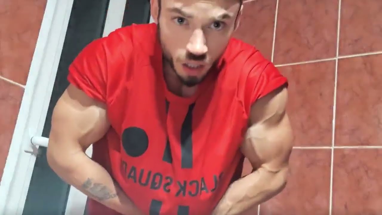 Muscular Upper-Body Physique | Flexing (Ju5t1n K1ng)