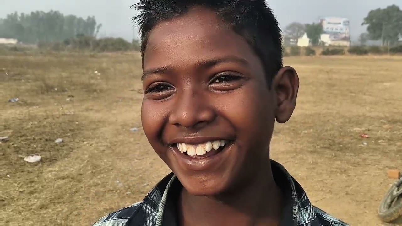 GAO KE MUKHIYA NE DILWAYA FOOTBALL KIT 