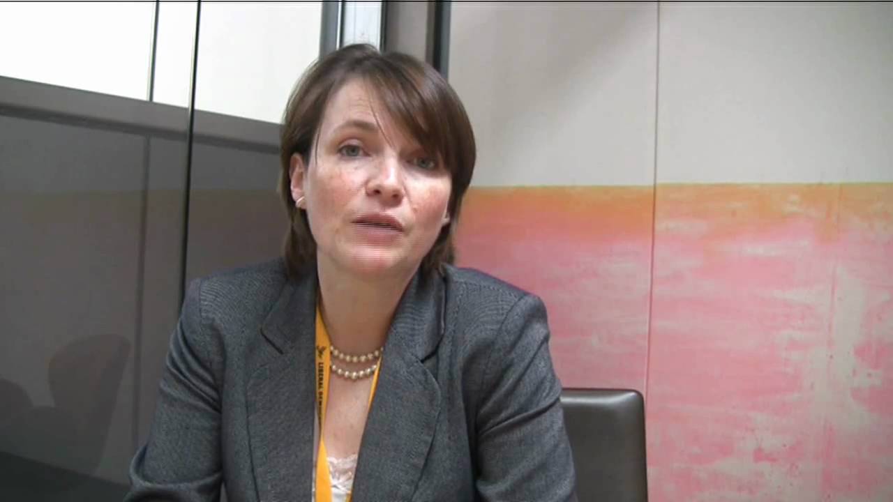 Kirsty Williams AM on Patient Transport Services in First Ministers Questions