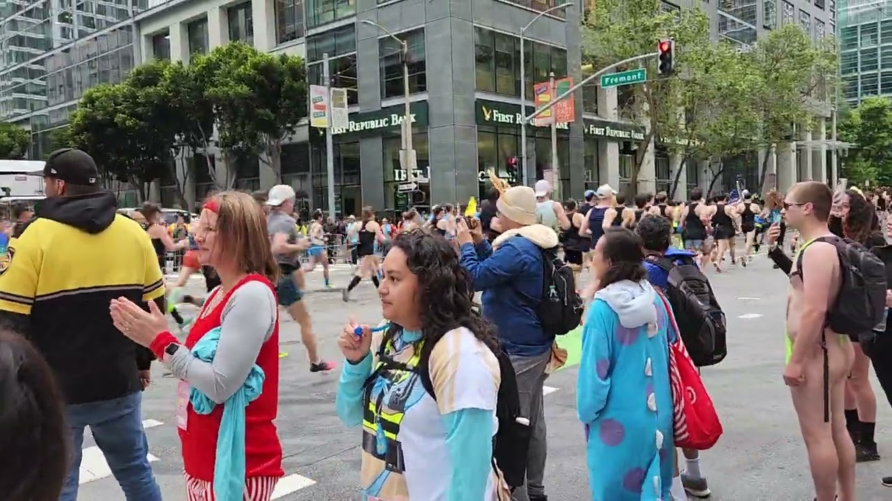 05-21-2023 San Francisco Bay to Breakers, 12K run, The Starting Line.