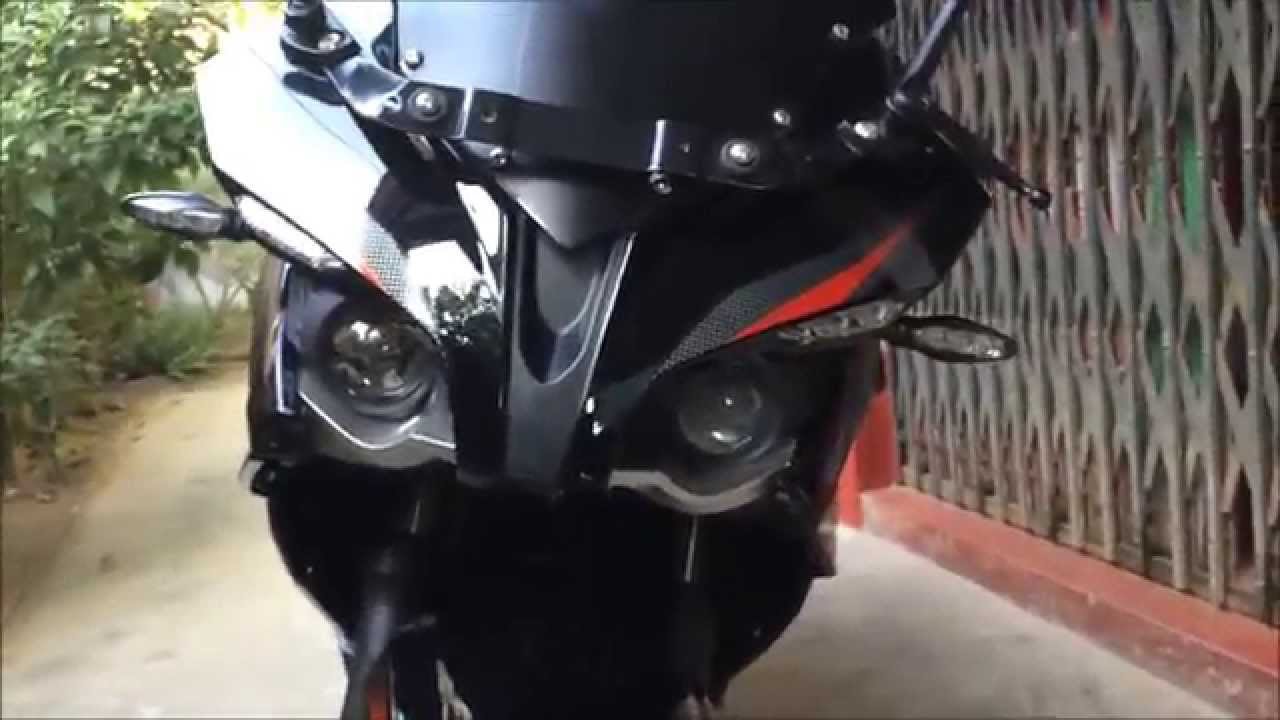 Pulsar RS 200 (Demon Black) (HD)