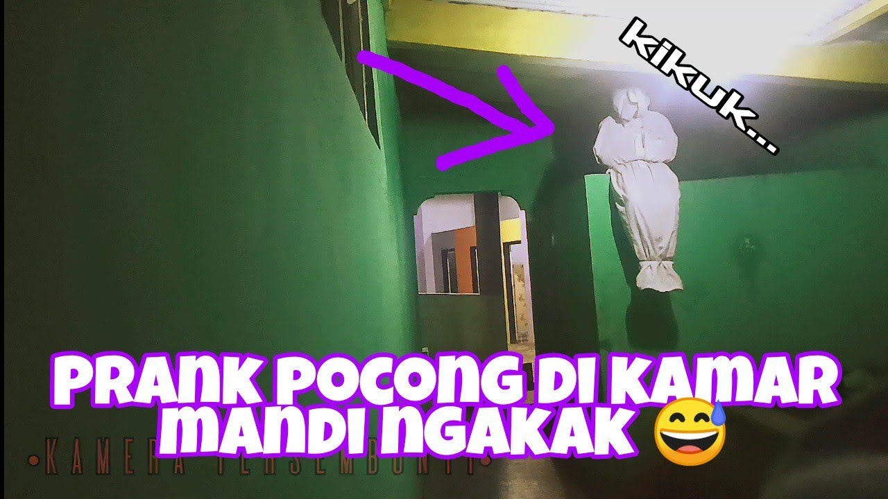 Prank pocong di kamar mandi bikin ngakak ..