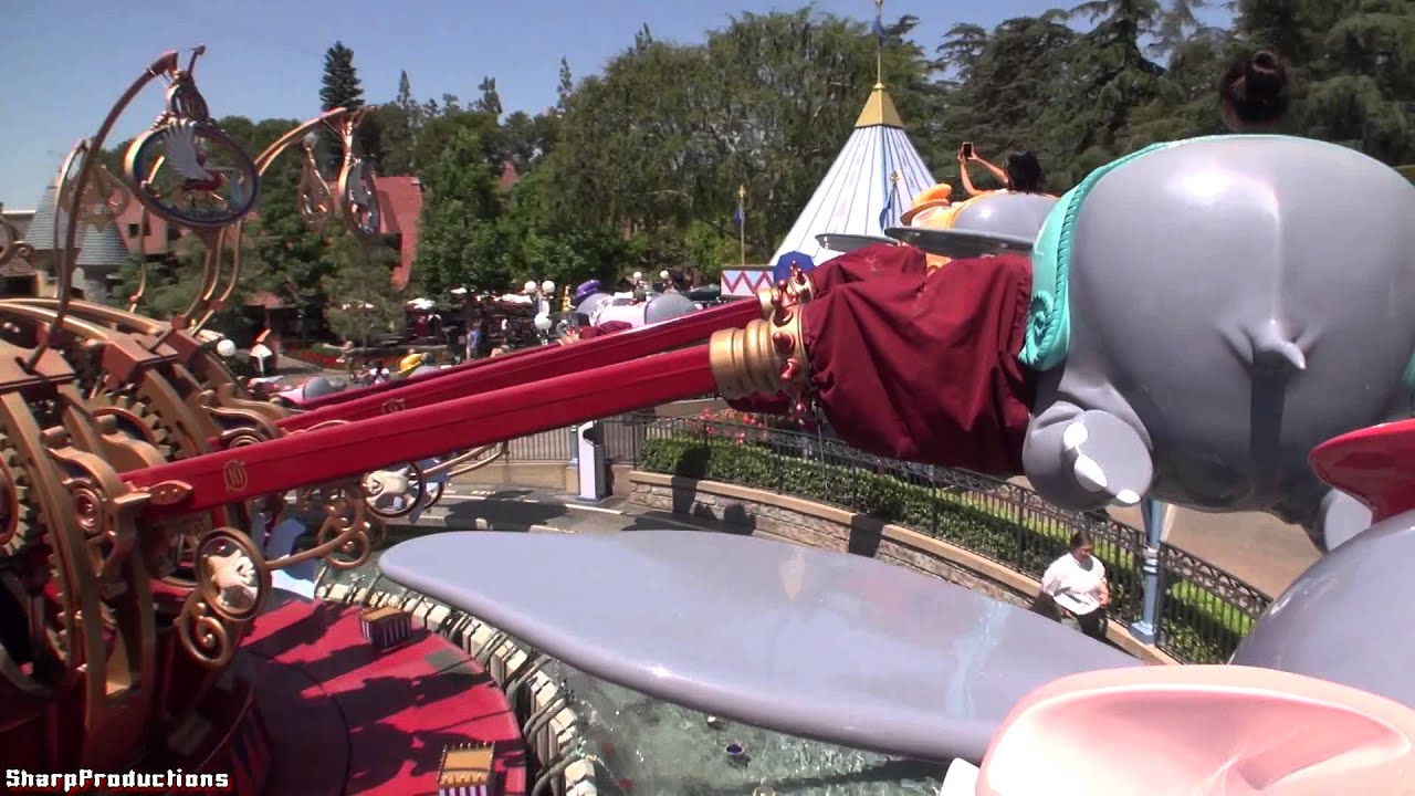 Dumbo (On-Ride) Disneyland