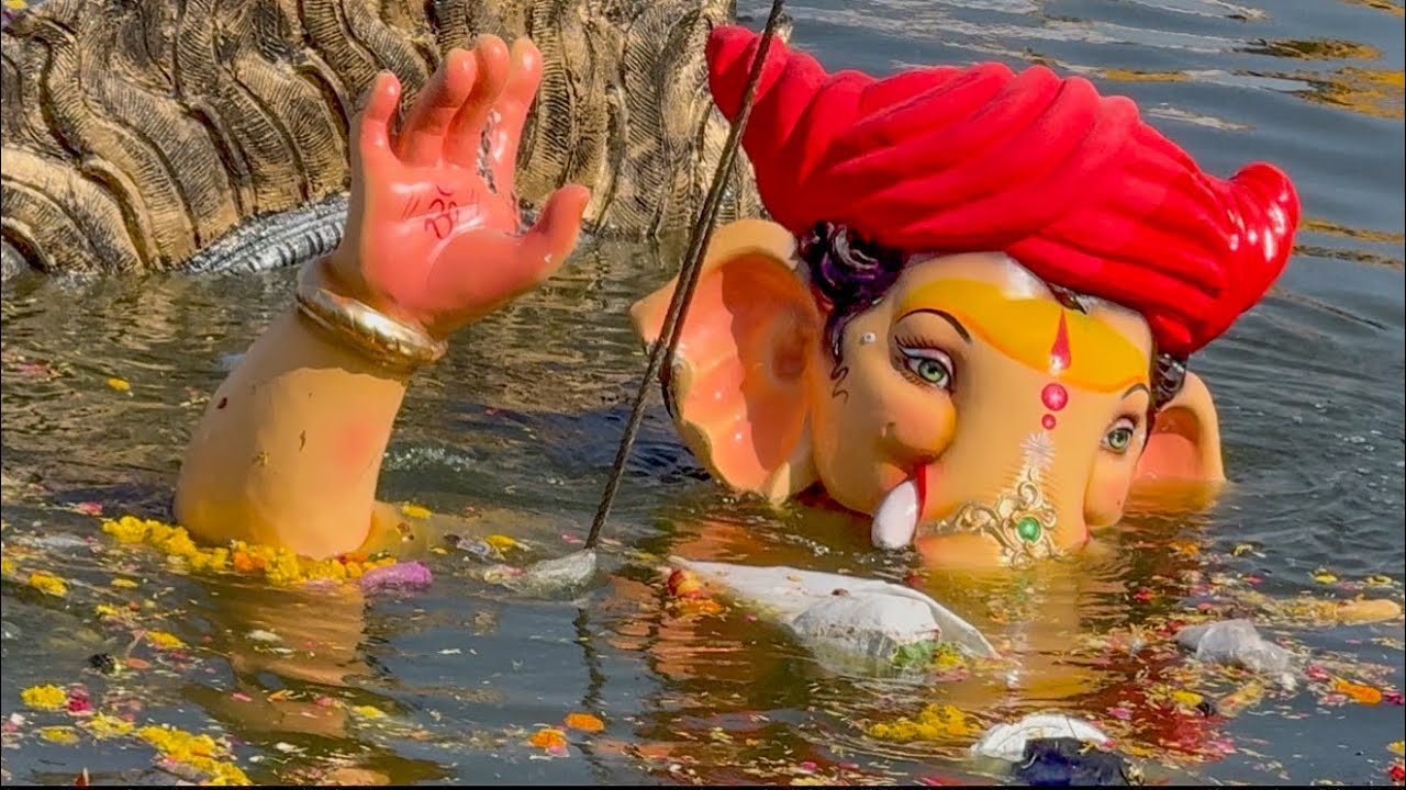 Ganesh Nimajjanam 2025 | Ganesh Visarjan at Tank Bund | Hyderabad Ganesh Immersion