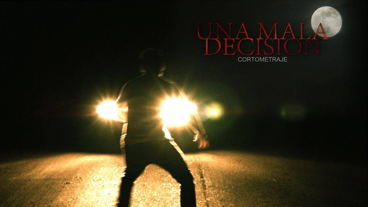 UNA MALA DECISION  CORTOMETRAJE CRISTIANO