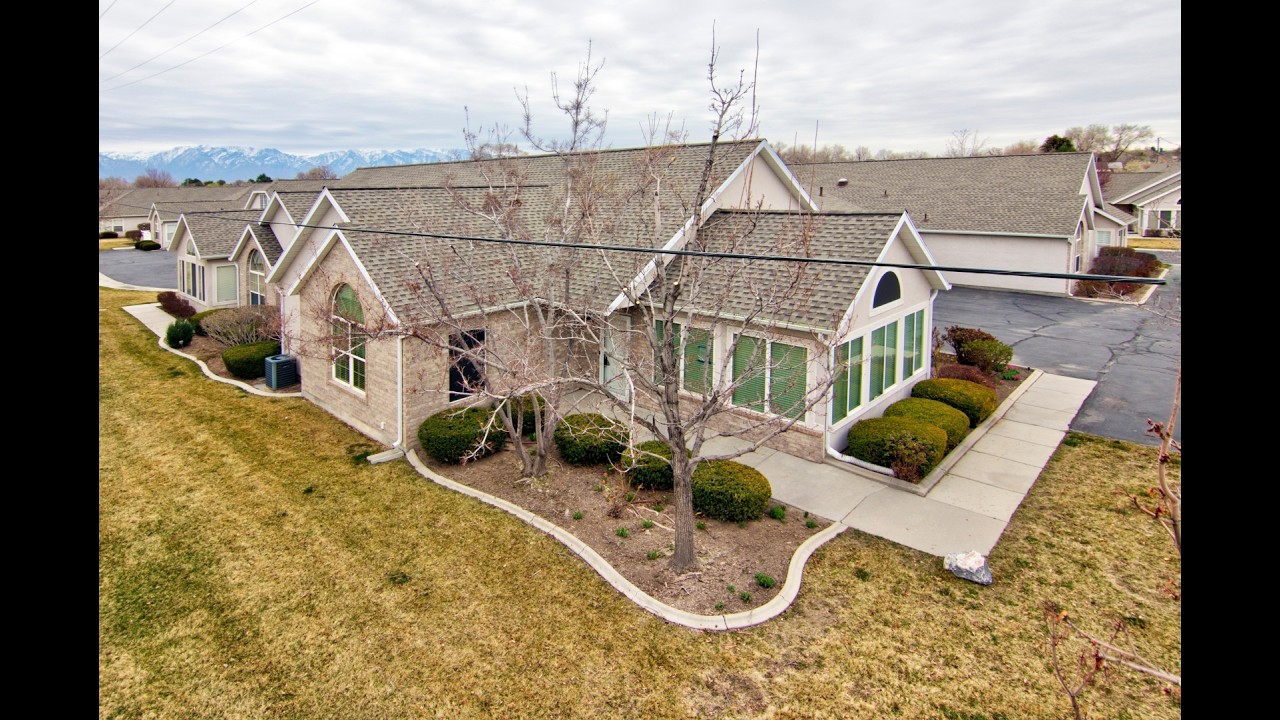 4716 Villa View