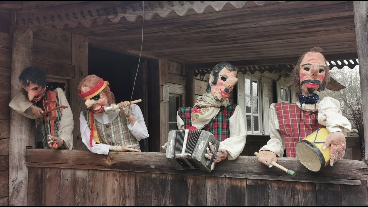 UŽGAVĖNĖS RUMŠIŠKĖSE