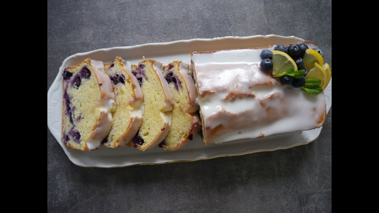 Saftiger Blaubeerkuchen mit Skyr | Einfaches Rezept