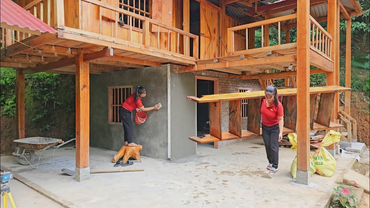 TIMELAPSE: The process of building bedrooms, raising stairs, plastering walls and making ceilings