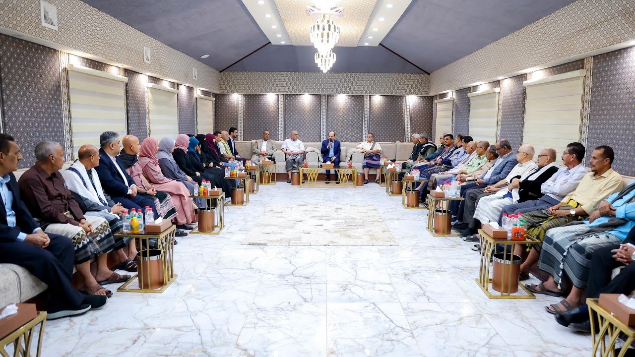 17 3 2026 حضور دولة رئيس الوزراء امسية لعدد من رؤساء الجامعات الحكومية والأكاديميين والتربويين