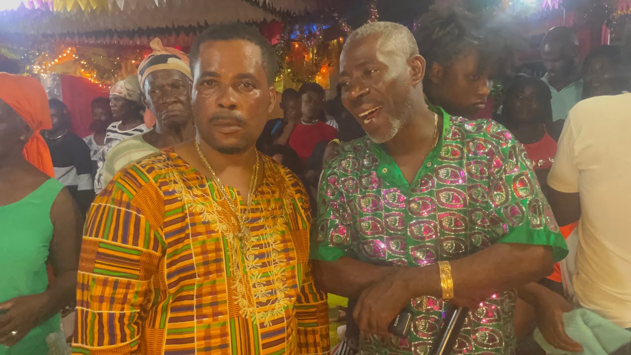 Bainet| Bal lwa Enperè TISIYO. Wap sezi wè aksyon sa Anbilans mete anbyans pou lwa nan tout sans .