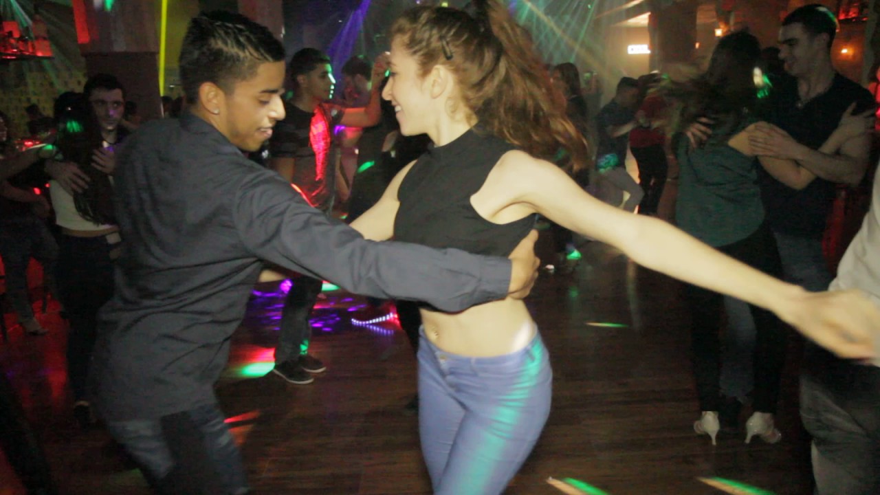 Maxi and Ofri @Social Sensual bachata dance 