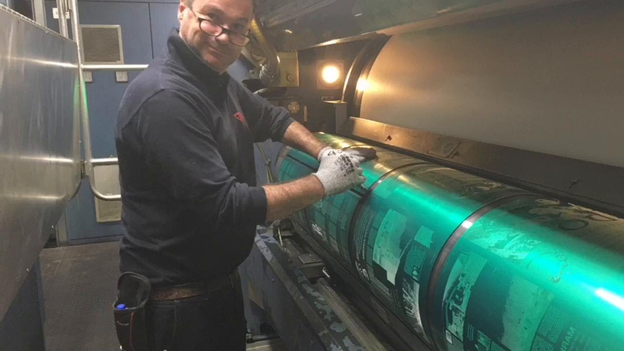 In visita al centro stampa della tribuna: il fascino delle rotative