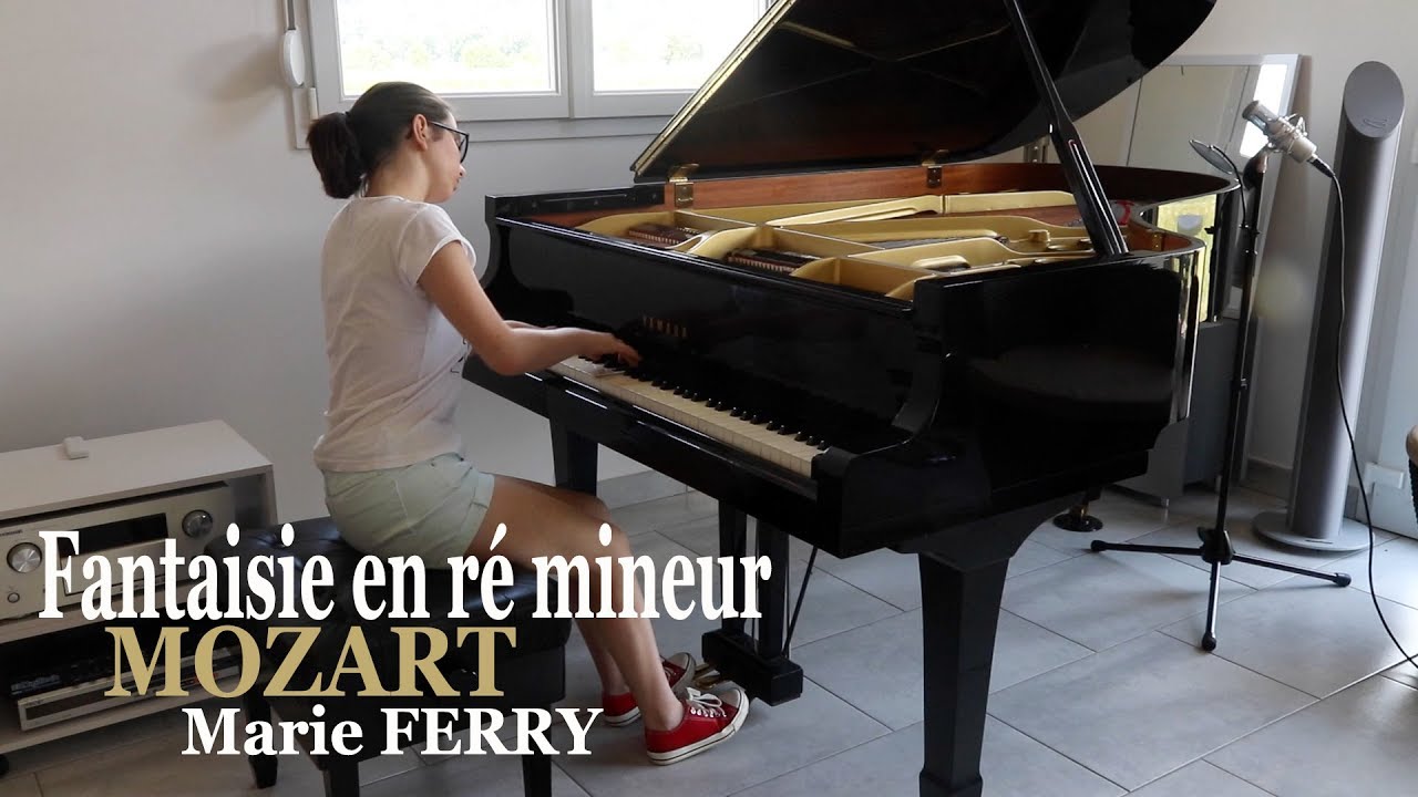 MOZART - Fantaisie en ré mineur / Marie FERRY, piano