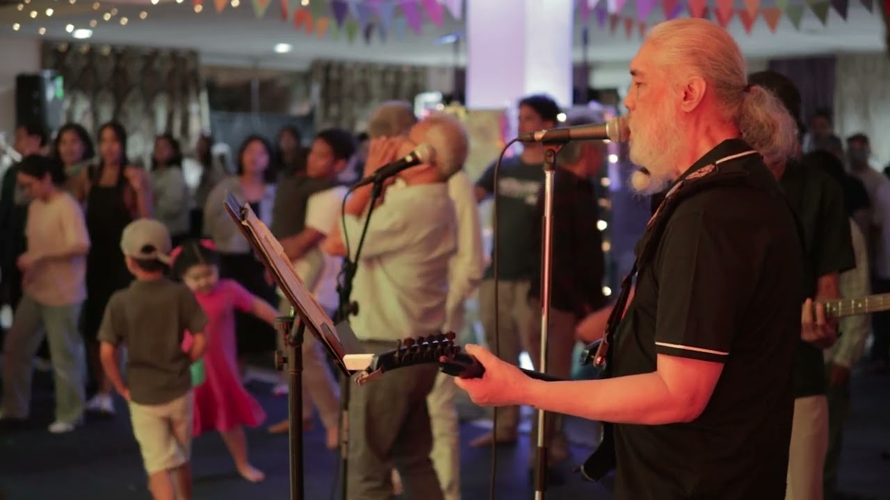 Octoberfest Rock Out Kirtan with Laksmi Narayan Das!
