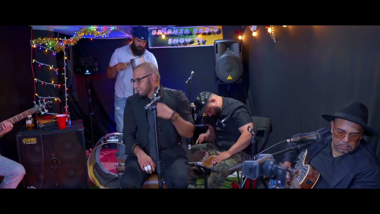 Kija Banda ( Homenaje a Victor Estevez) - Quinceañera