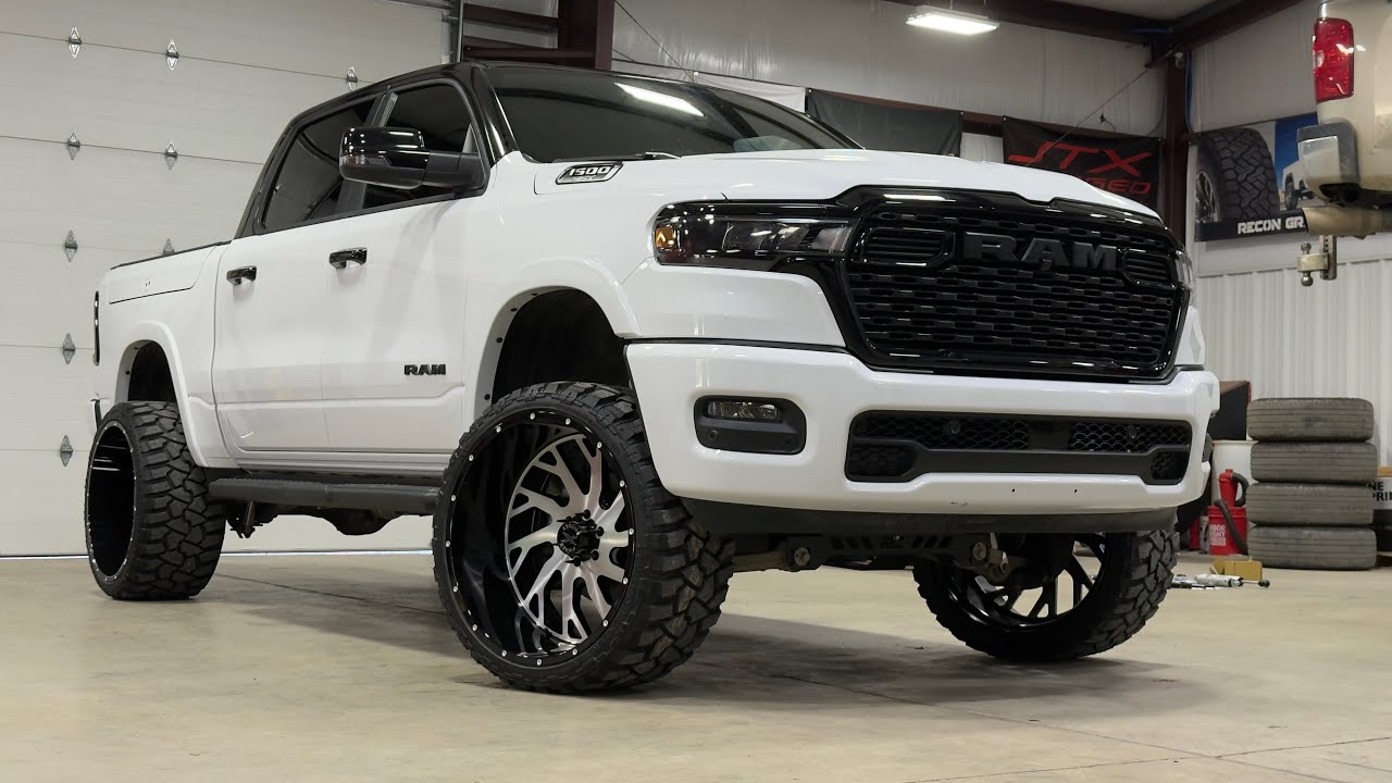 2025 RAM 1500 SST with 6.5
