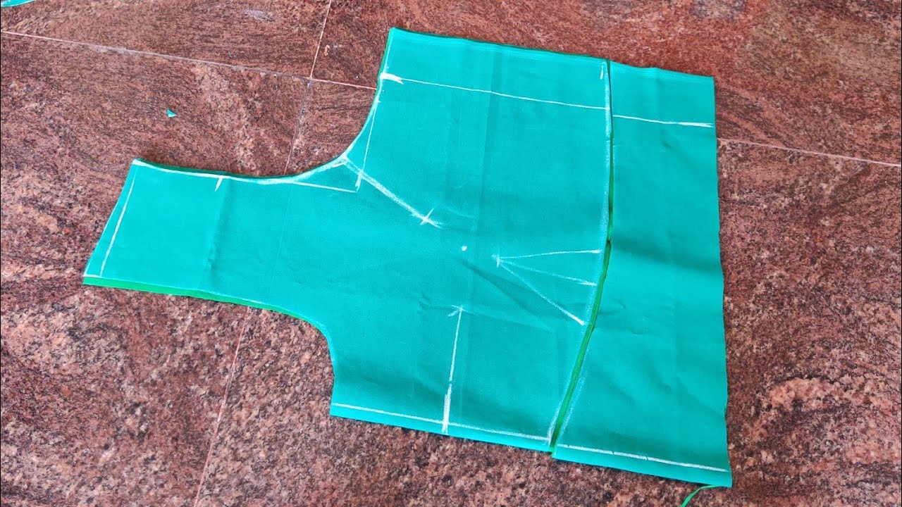 ಎರಡು plain blouse ಒಂದೇ ಸಲ ಕಟ್ ಮಾಡಿ ಟೈಮ್ save ಮಾಡಿ