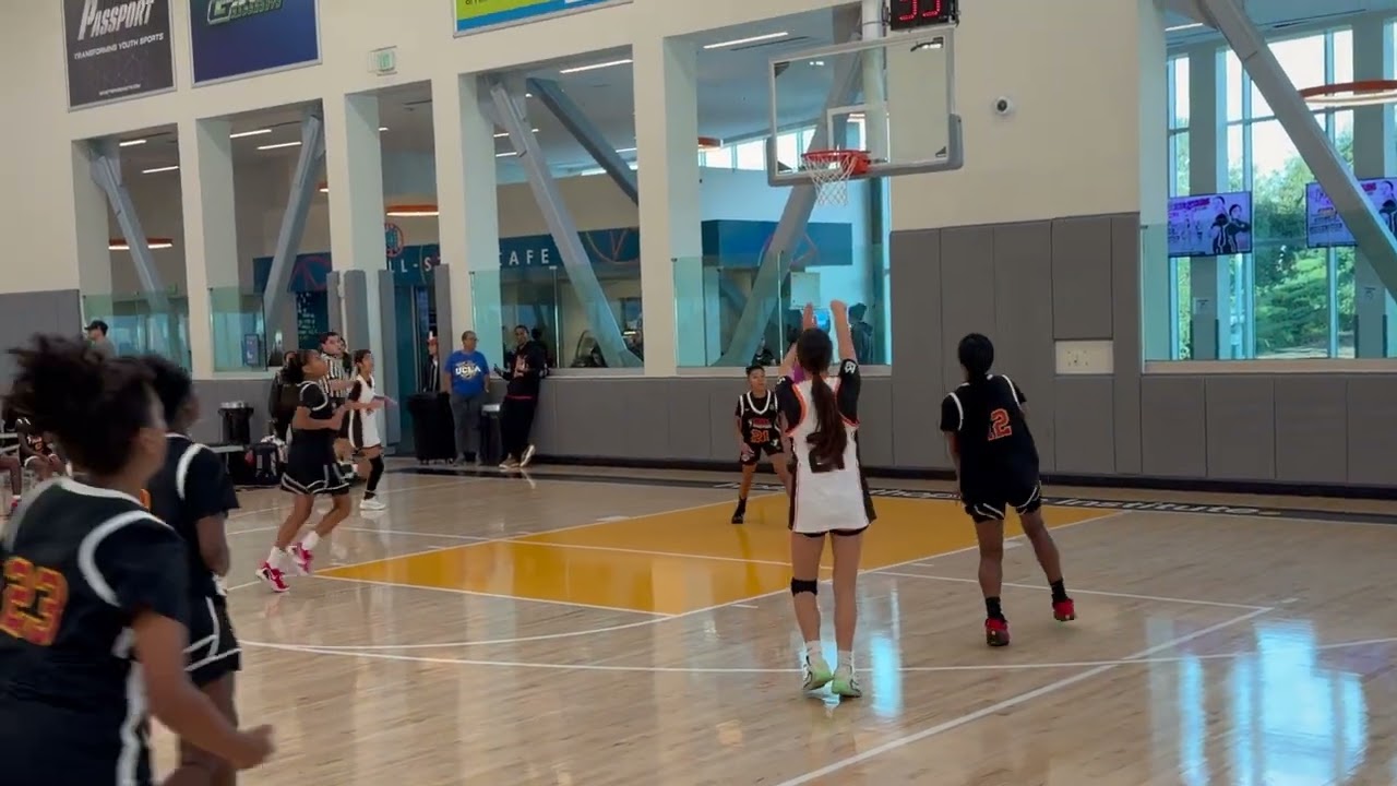 Hype Her Hoops The IceBreaker 2026 Highlights | Audrey Chung 2030