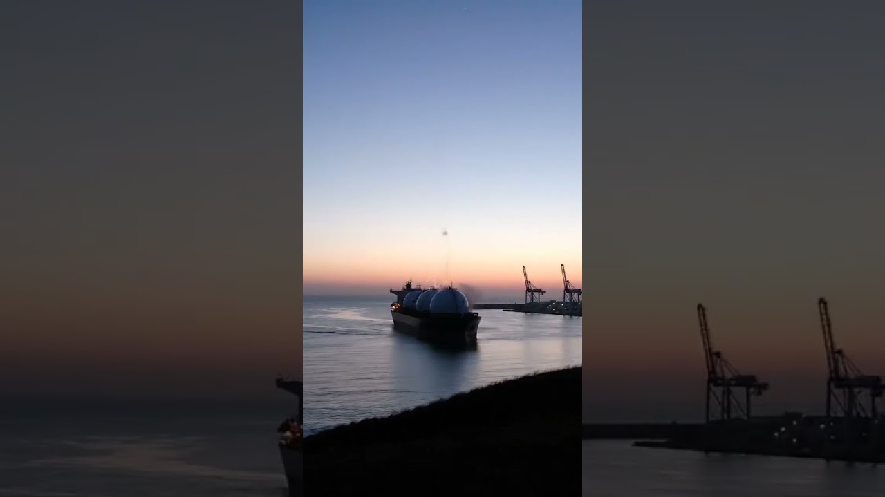 LNG tanker explodes near port. #LNG