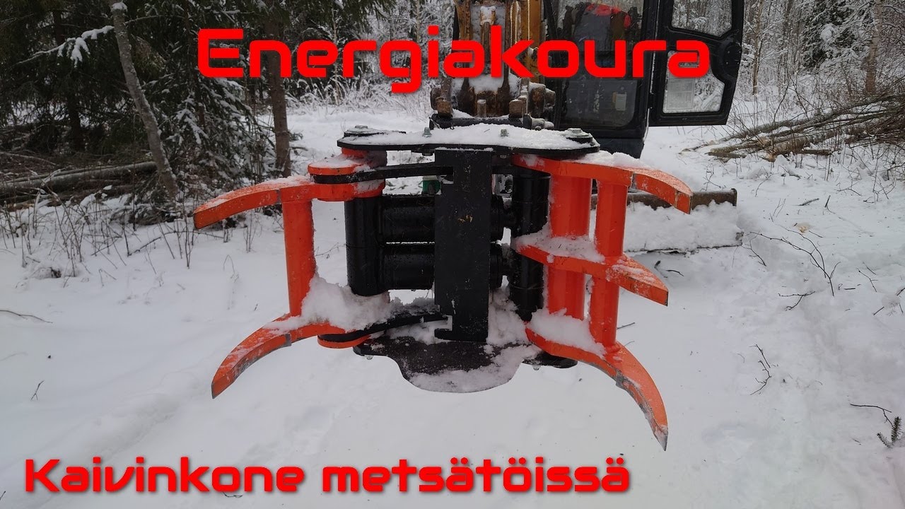 Energiakouralla puunkaatoa