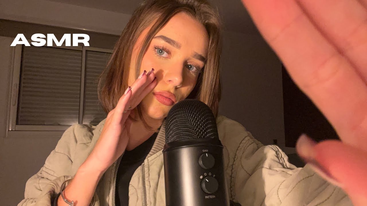 ASMR- Chuchotement et mouvements de mains 🙌🏼