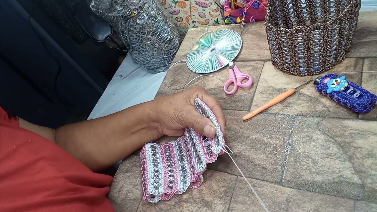 cestinha de lacre de latinha