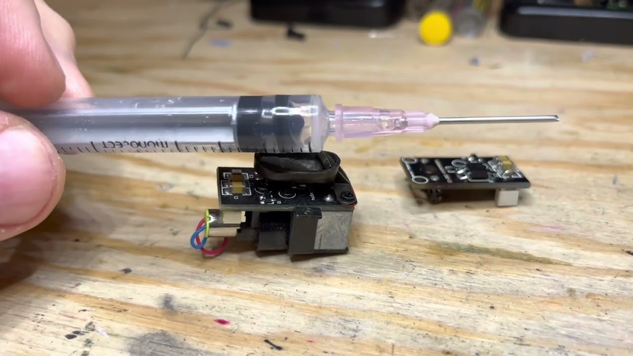 Broadway Limited Imports smoke unit ramblings and why I use a syringe to fill them.