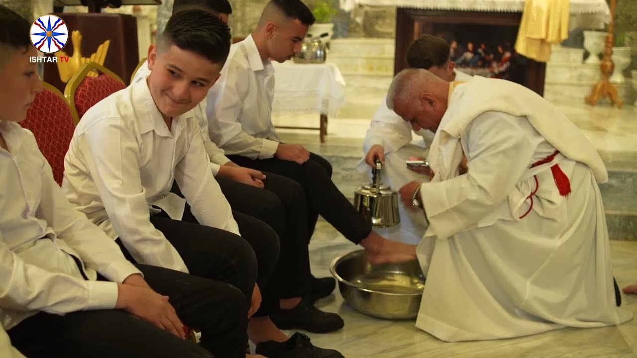 جانب من مراسيم  غسل اقدام التلاميذ - كنيسة مار قرياقوس / باطنايا
