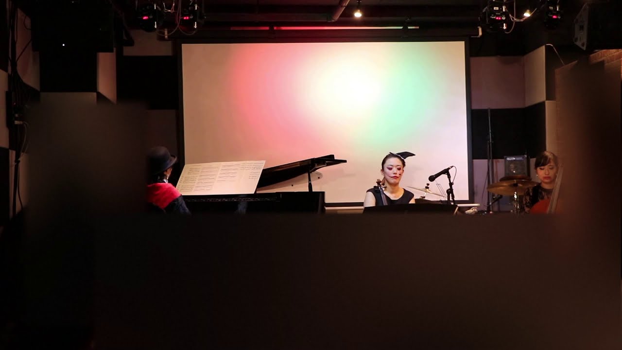 “Carefully...”カルチェラタンライブ 2019 10/27 【Don't be scared of ghosts!愉快なオバケたちと楽しい音楽会】 より