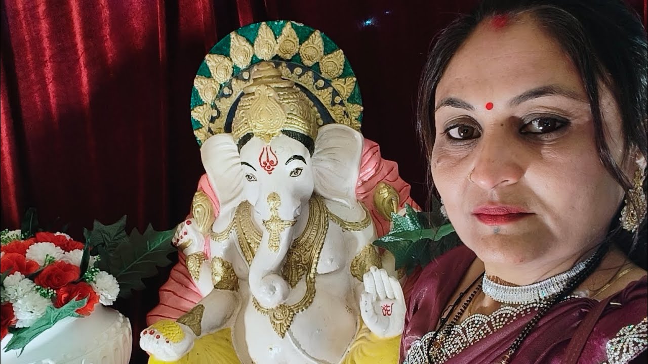🙏બાપા સીતારામ 😀 હરેશભાઈ નાં ધરે એમનાં દીકરી ને દીકરા લગ્નમાં આવ્યા હતા 😊તો જમણવાર ને માંડવો છે 