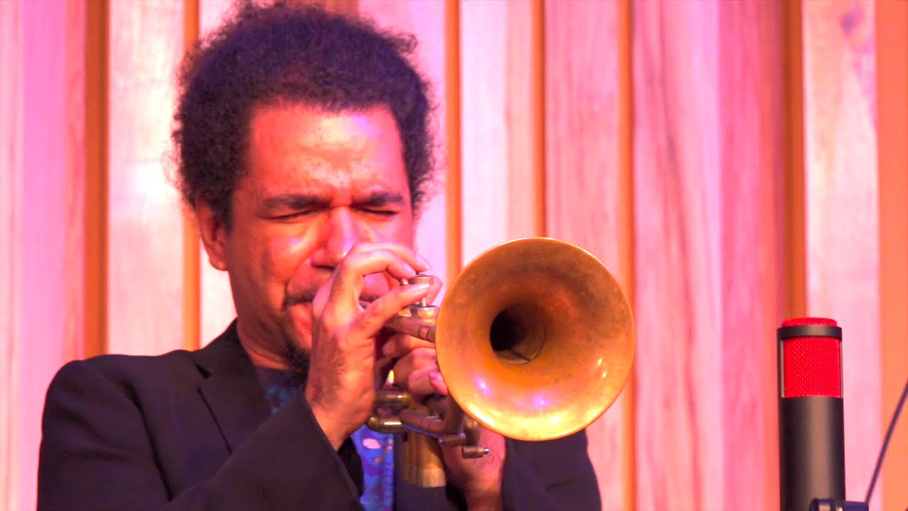 Goin' to New Orleans - Ricky Sebastian and His Carnival Time Band