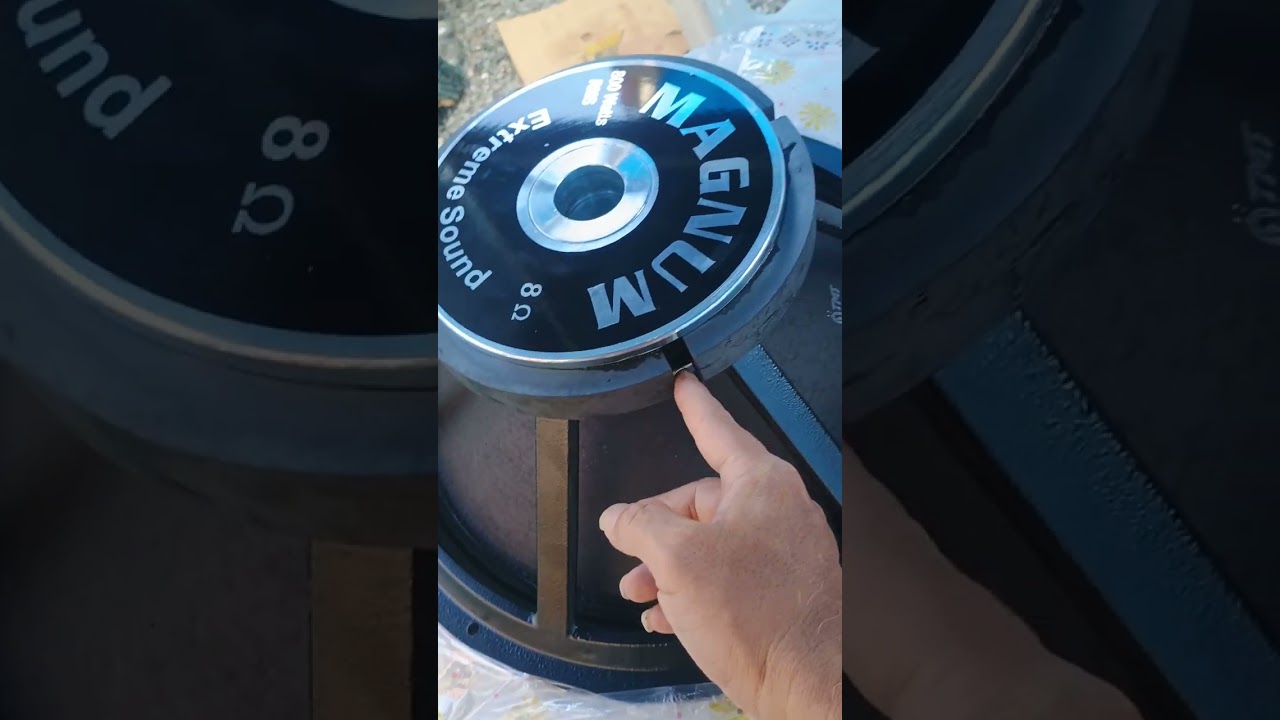 Subwoofer Magnum Rex Extreme Sond ,vamos a diferença entre modelo antigo e o Novo .Total Ayer.