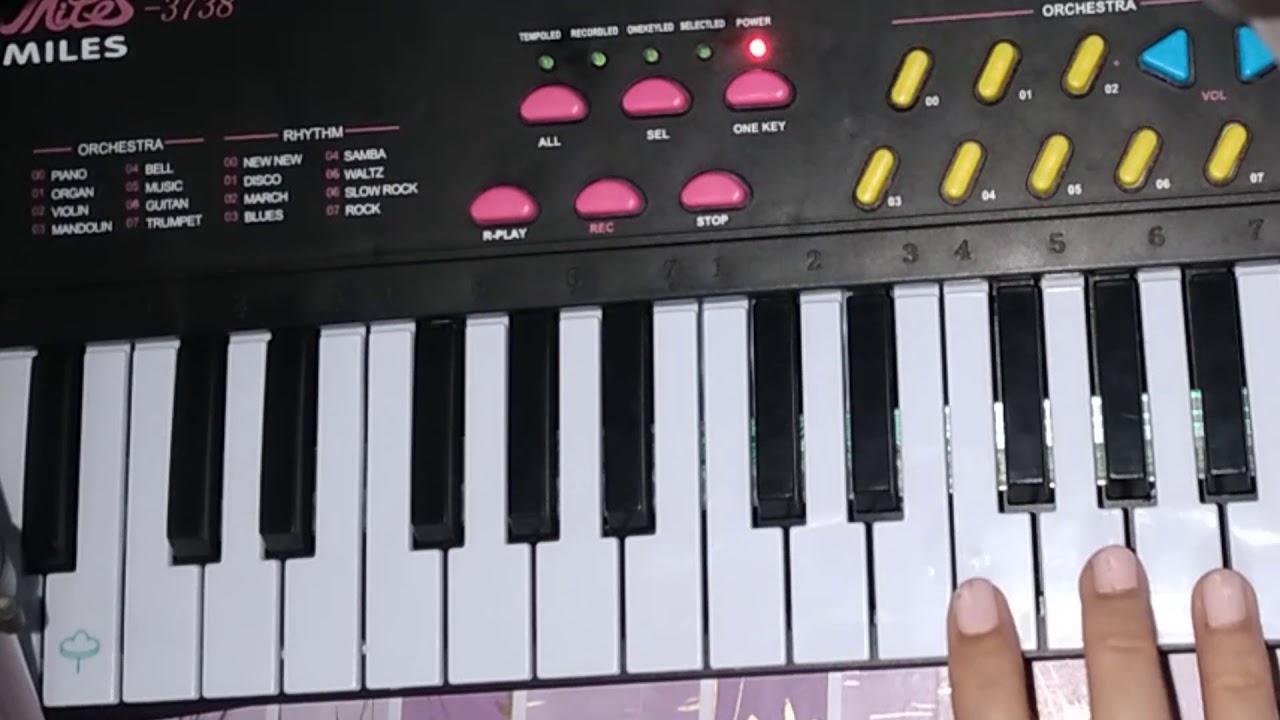 اسهل طريقة عزف لتعليم بيانو النشيد الوطني العراقي موطني ببساطة والاعادة piano tutorial للمبتدئين