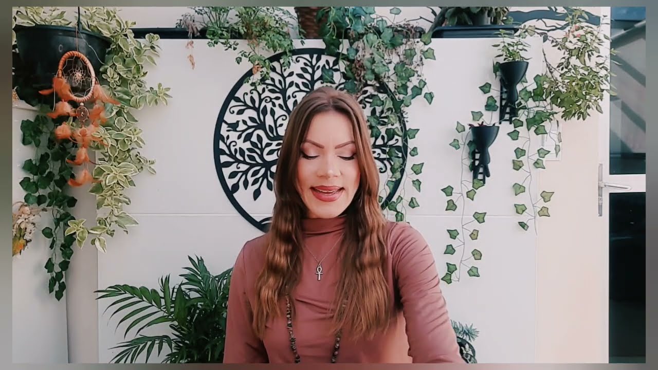 Novo Amor- Solteiros. Autoconhecimento e previsões. 💕💎👽🍀