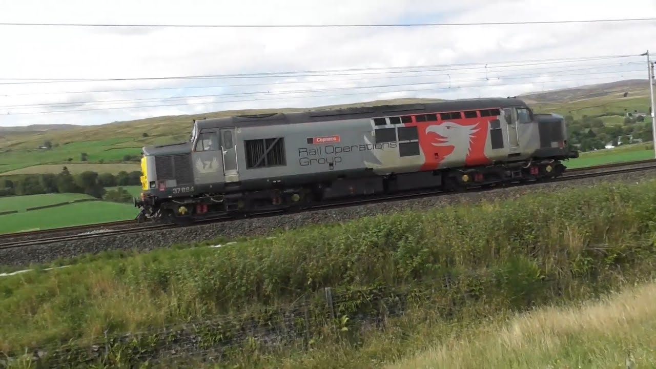 Trains - WCML 30/8/2022 Scout Green, Shap, Dillicar, Low Gill 37884,66754,88004,90029,90035,390,397