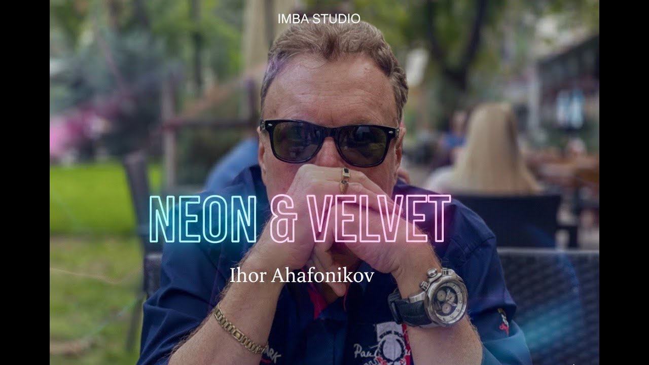 Today we present to you an exclusive music program called 