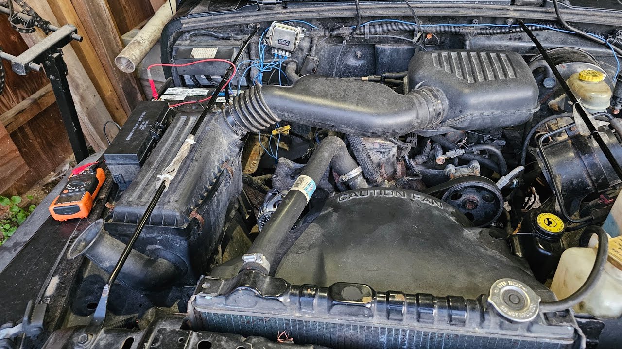 HOW TO FIX JEEP WRANGLER CHARGING SYSTEM FAILURE WIRING EXTERNAL ALTERNATOR REGULATOR