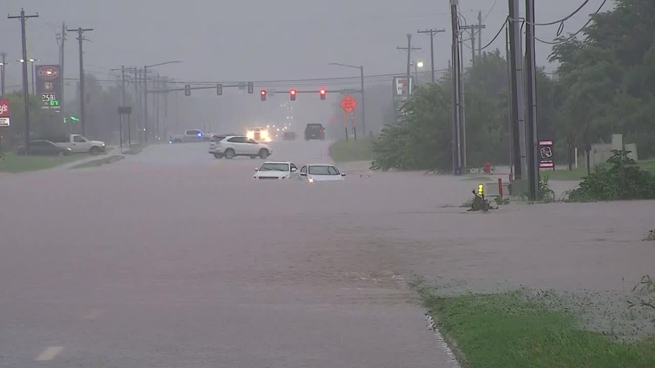 Cars stranded after heavy rain brings floods parts of Yukon