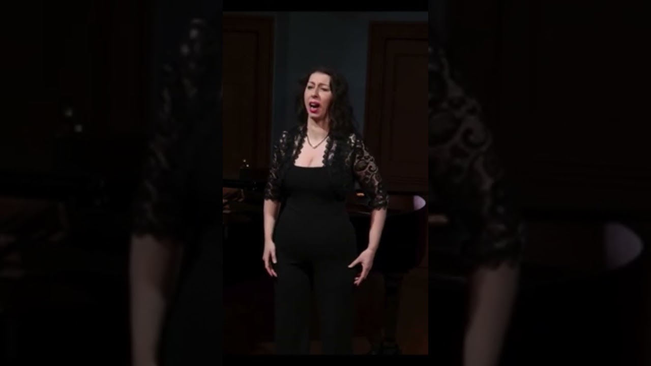 21st Century American Art Song &ldquo;I am sitting on the edge&rdquo; by Lori Laitman #mezzosoprano #artsong