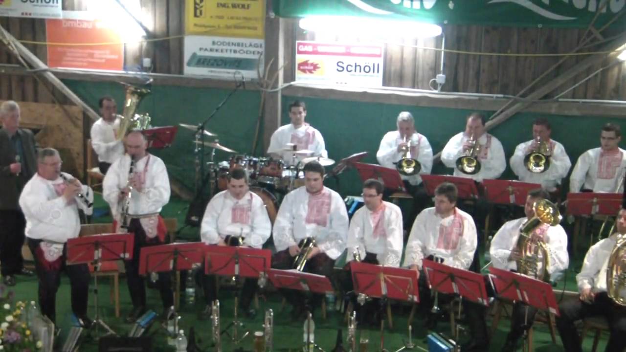 Mistrinanka - Rozmarne devcatko.WMV