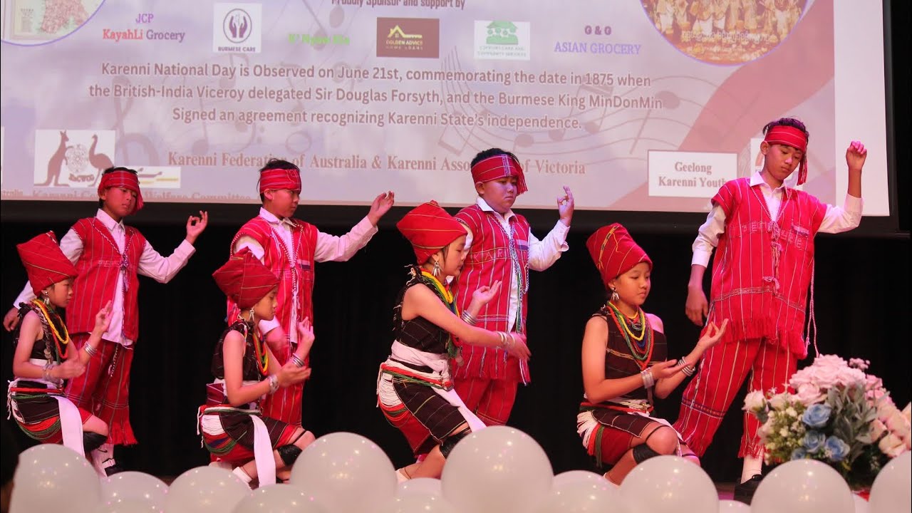 Karenni (Kayah) dance by KnMUY junior at 150th Karenni National Day in  Victoria