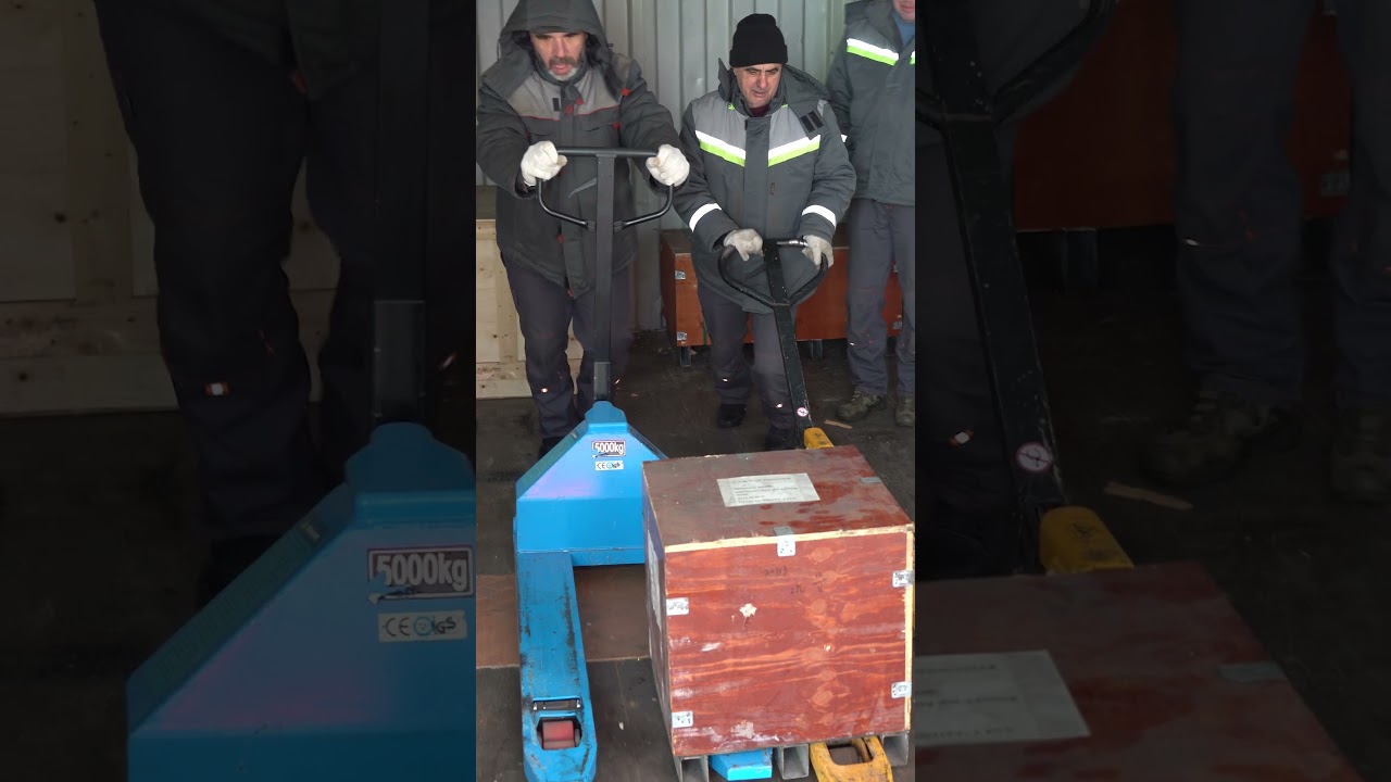 Доставка нового оборудования в ПКТБ &laquo;Совэлмаш&raquo;