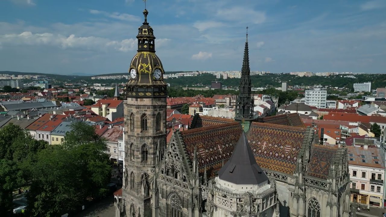 Košice Dóm sv. Alžbety --katedrala Aerial 4K