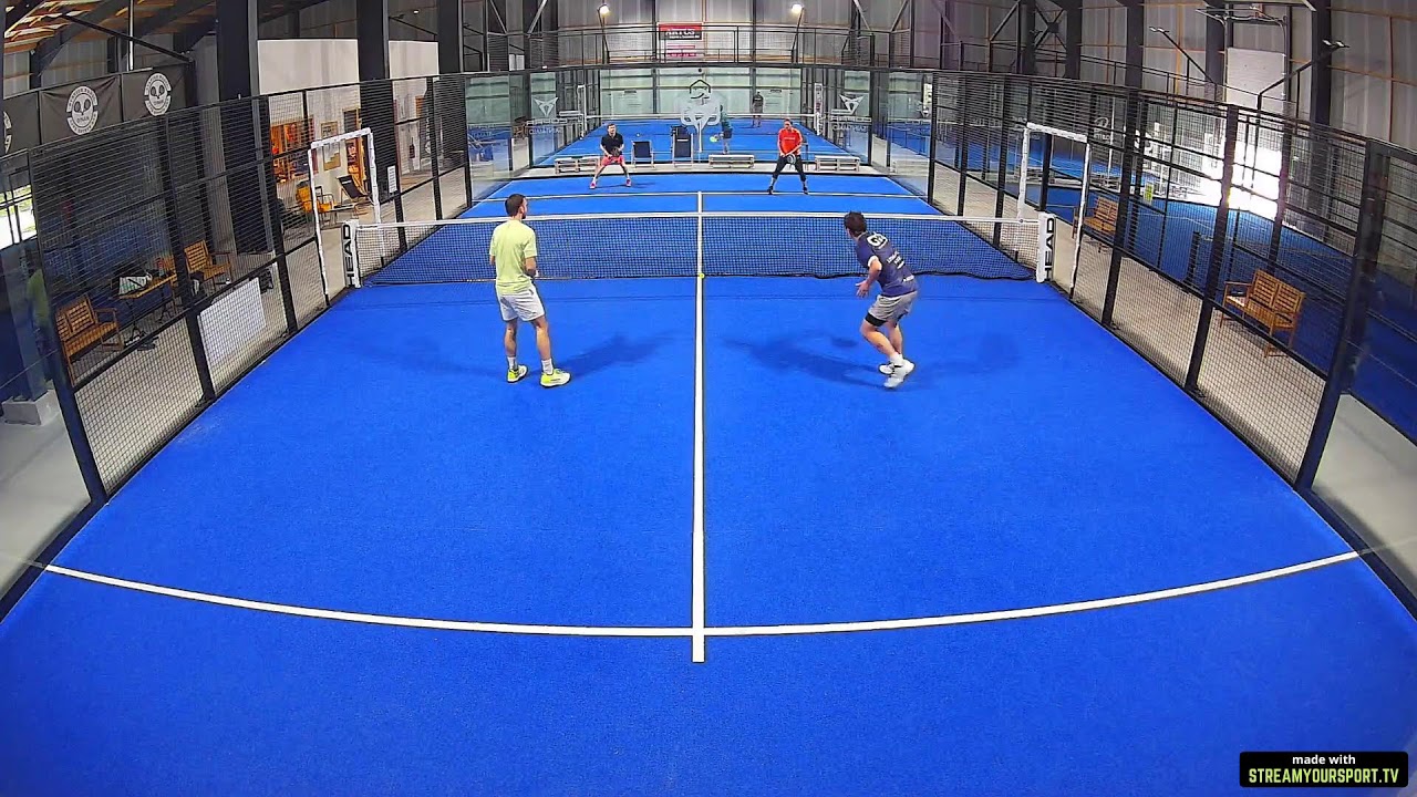 CUPRA : Practice station Padel