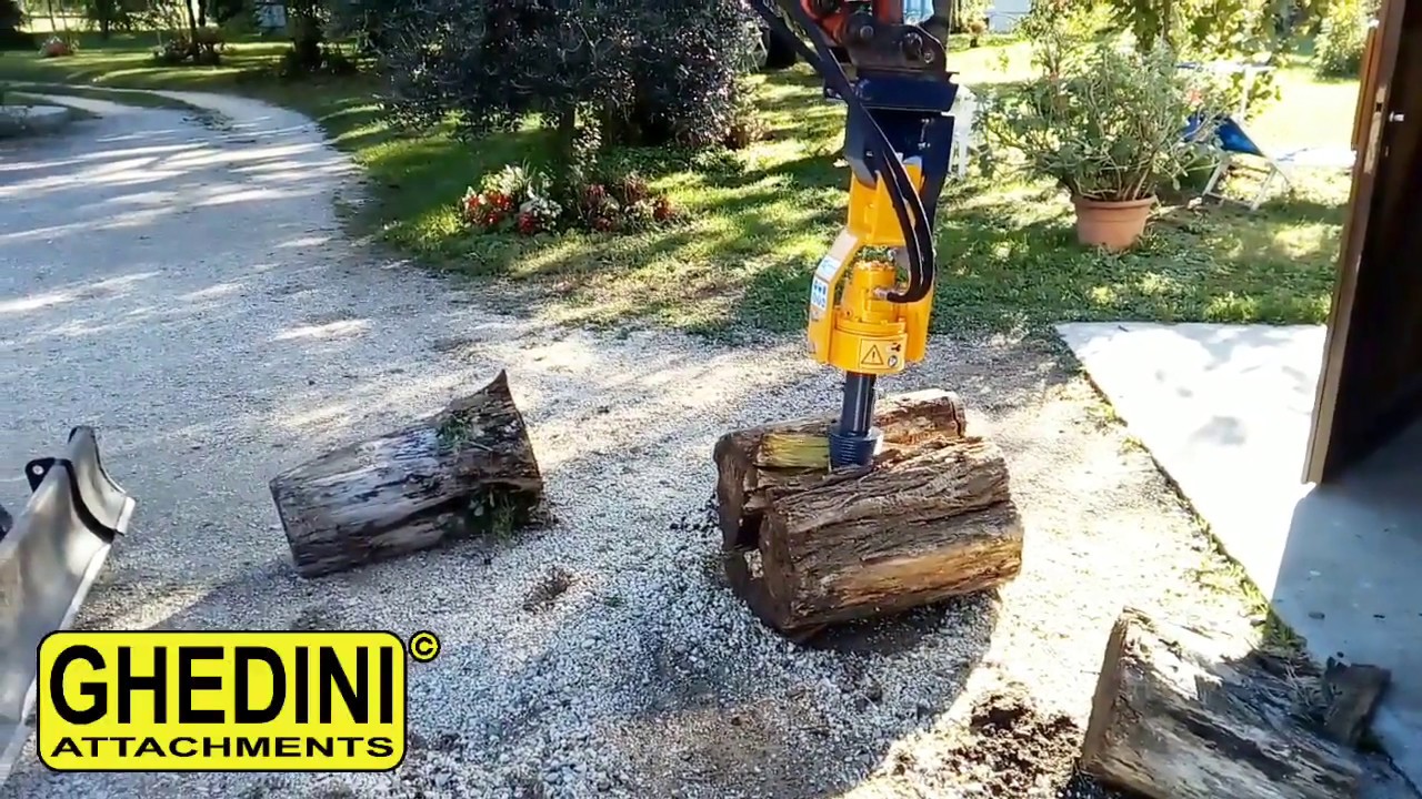 Trivella @Ghedini Attachments  TA20 con spaccalegna SJ50 su #escavatore  #hitachi  #zaxis  18