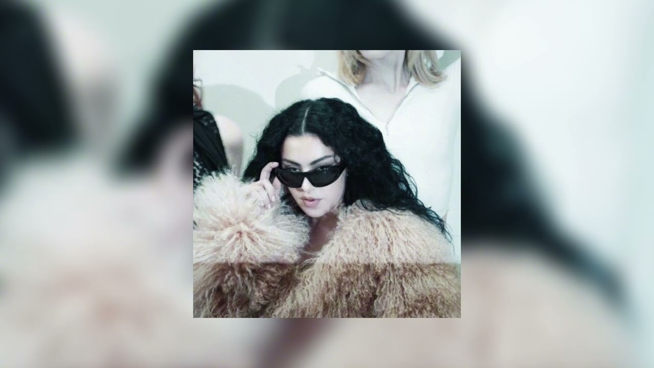 Apple - Charli xcx (Slowed + Reverb)