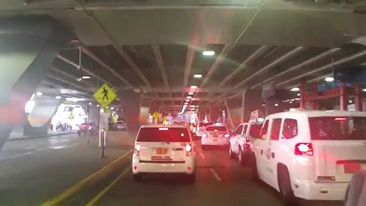Driving Outside Chicago O'Hare Airport (Oct 26, 2014)