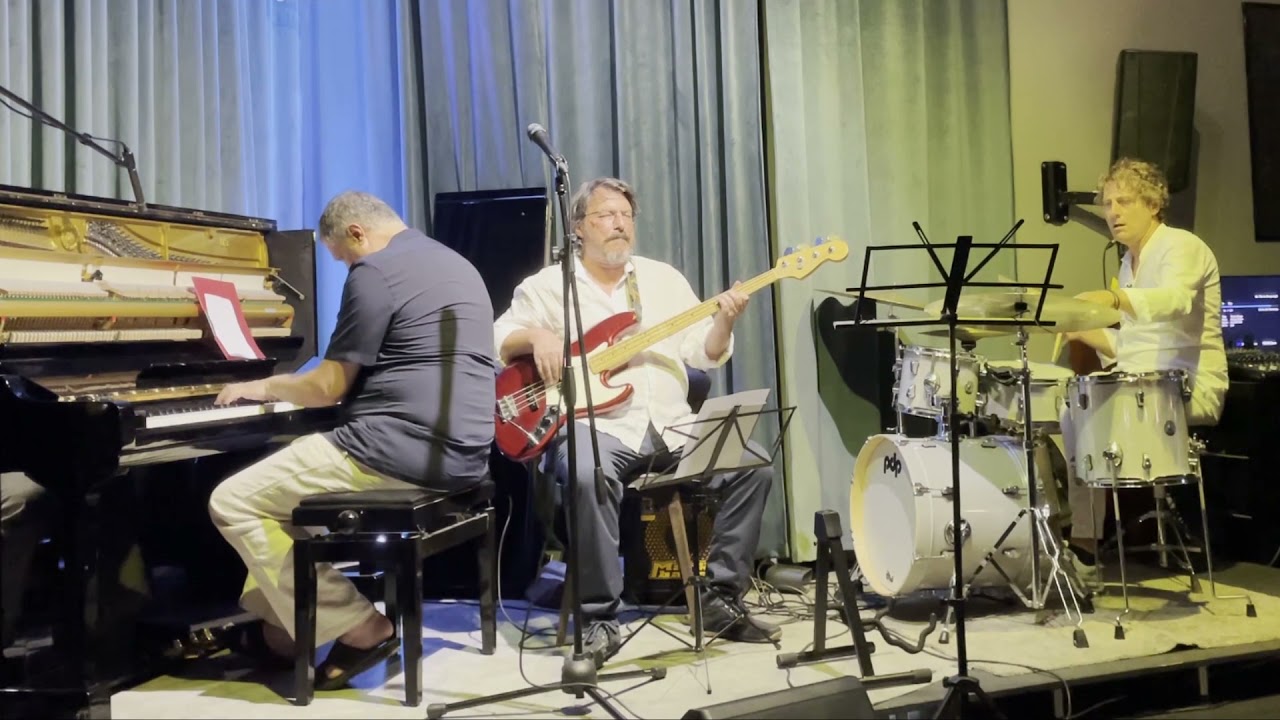 Ain’t No Sunshine (Bill Withers) - Zino Mancuso Trio -  Miles Davis Jazz Club - Palermo 18 Aug.2021