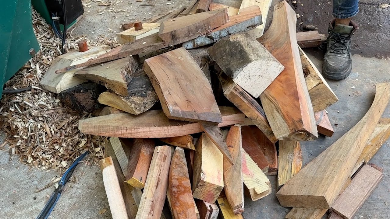 Unbelievable! Rotten wood scraps: luxurious furniture made from discarded pieces.